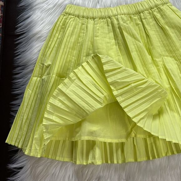 J. Crew Pale Kiwi Pleated Mini Skirt - Picture 3 of 6